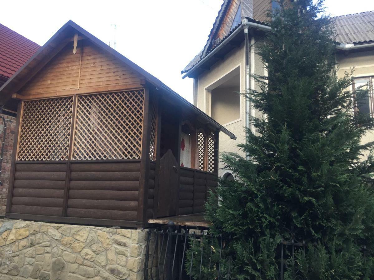 Sadyba Girske Povitria Yaremche Exterior foto